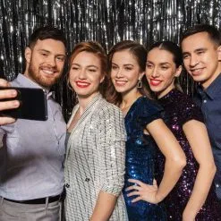 Rideau Frangé Métallisé 100 X 200 Cm - Argent -COSTUMED’HALLOWEEN rideau frange metallise 100 x 200 cm argent farfouil en fete decorations 31809111